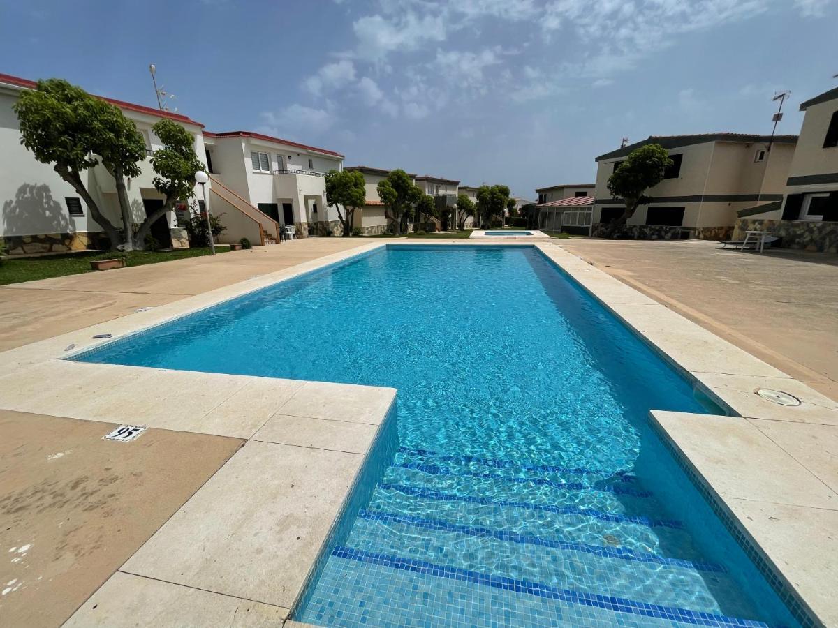 Forcat Apartamento Bajo Con Jardin Y Piscina Ciutadella  Zewnętrze zdjęcie